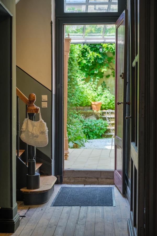 Appartement Avec Son Patio Dans Centre Historique De Bourg Kültér fotó